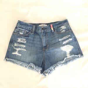HOLLISTER high waisted denim jean shorts /Size 29